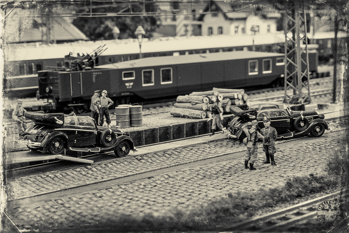 De auto's worden uit de trein gereden.
