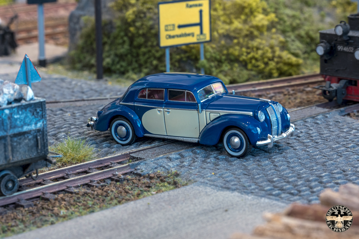 Brekina - Opel Admiral.