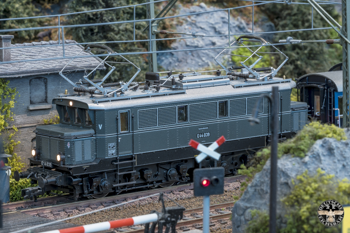 E44.039 onderweg met de Karwendel express.