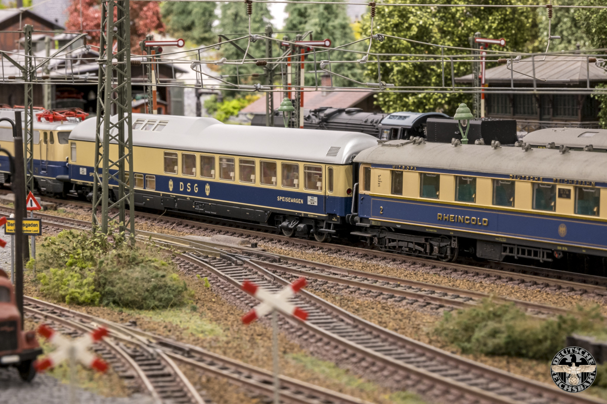 Rheingold Gr 28 en Gr 62 wagon